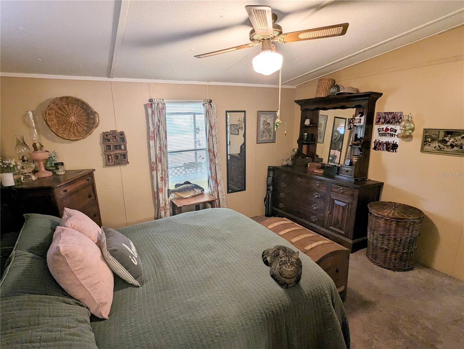 1718 N HIGHWAY 314A, SILVER SPRINGS, FL, 34488