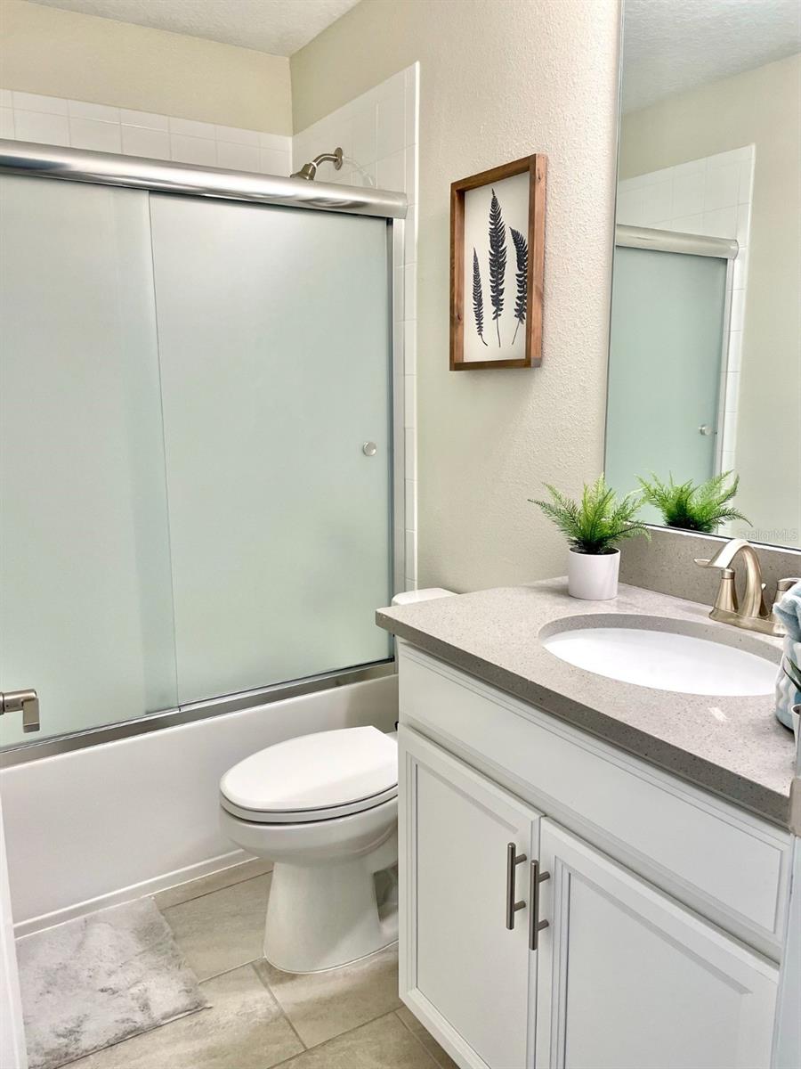 8854 CABOT CLIFFS DR, DAVENPORT, FL, 33896