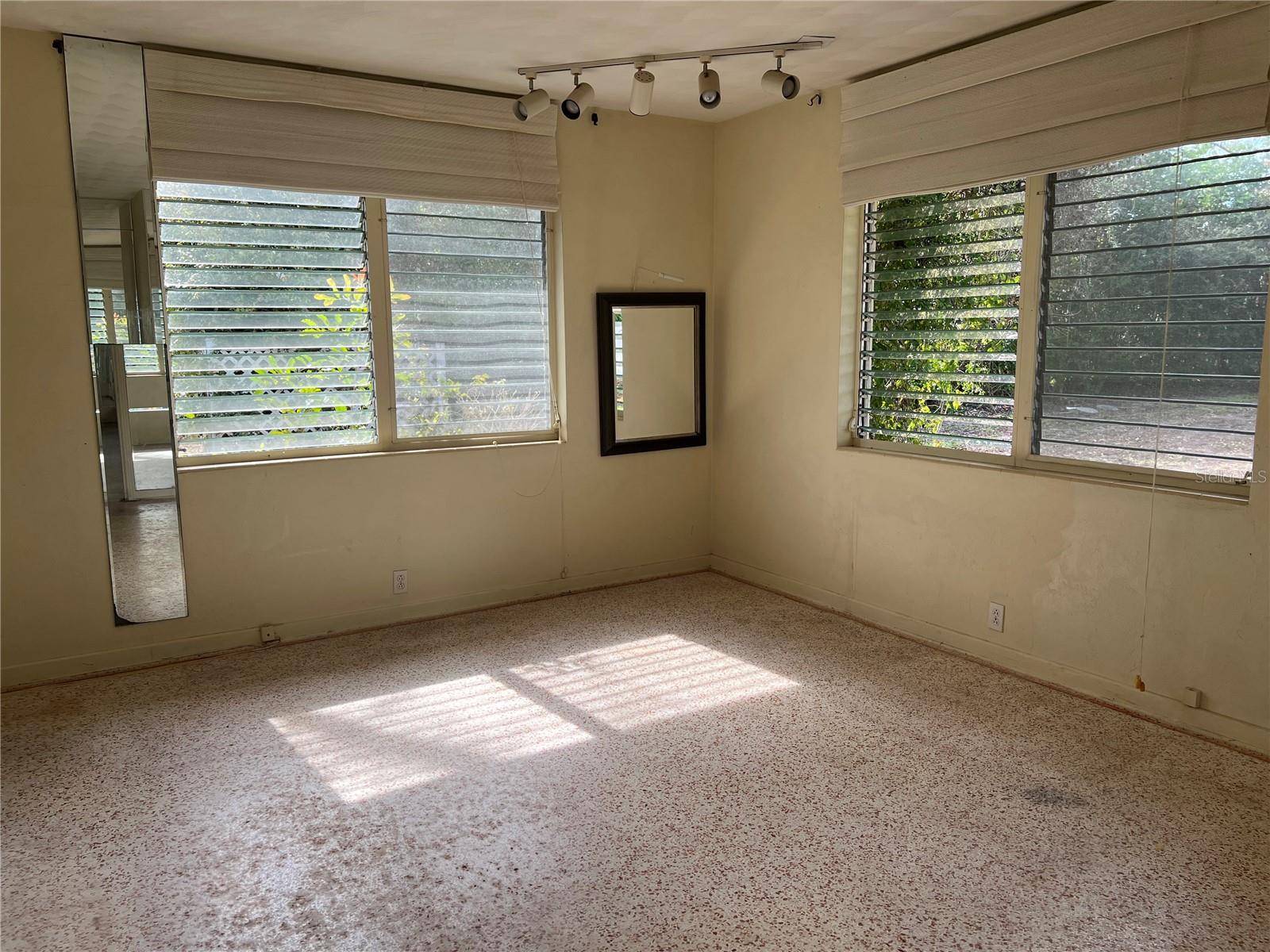 409 BAYSHORE DR, VENICE, FL, 34285