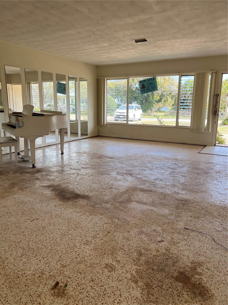 409 BAYSHORE DR, VENICE, FL, 34285