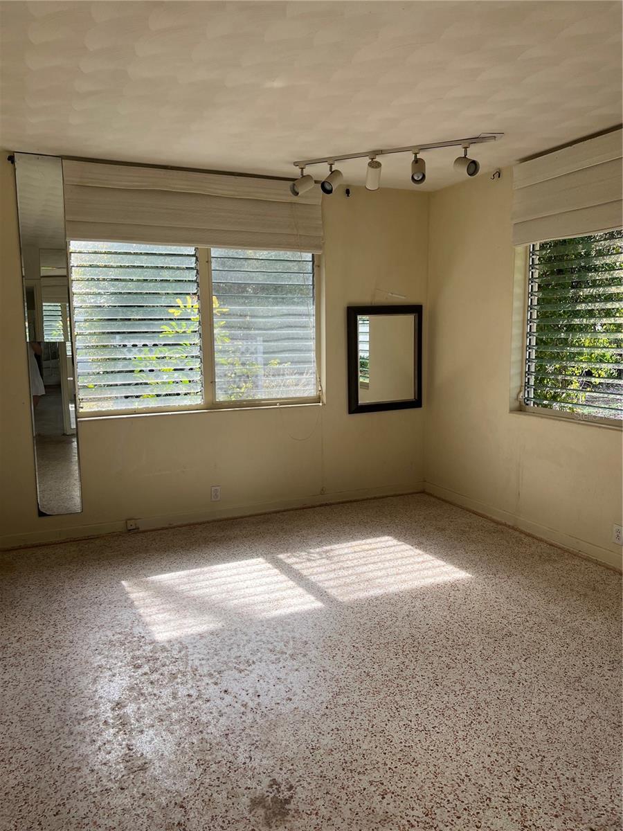 409 BAYSHORE DR, VENICE, FL, 34285