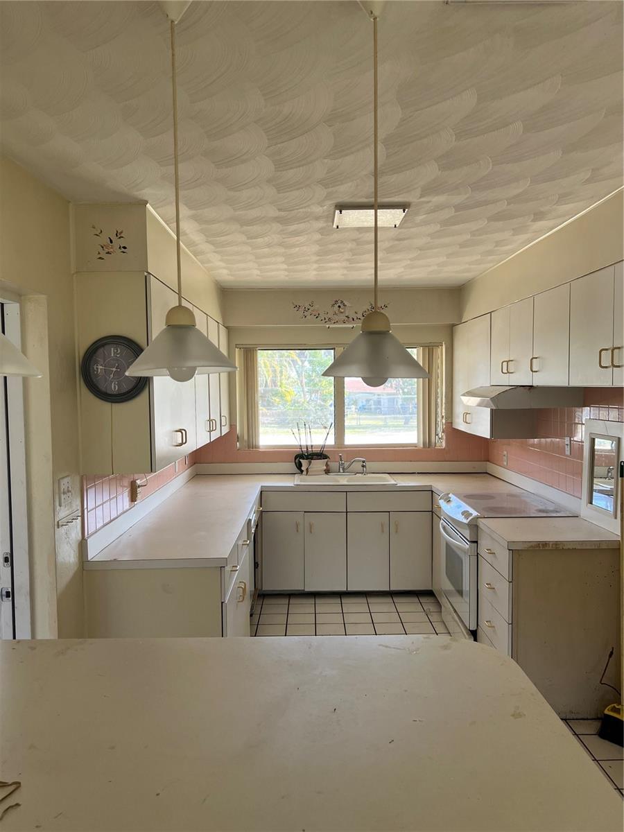 409 BAYSHORE DR, VENICE, FL, 34285