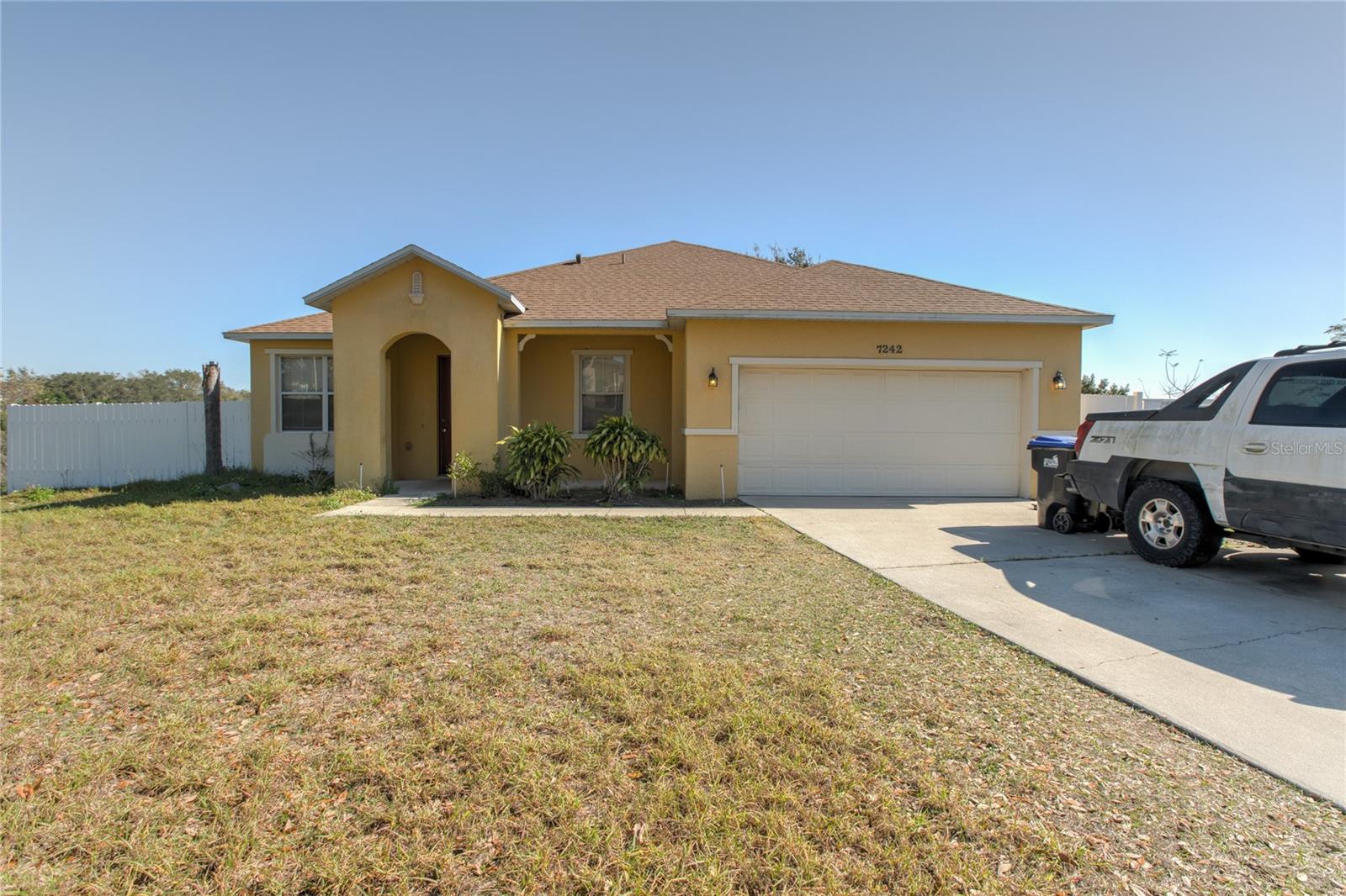 7242 COUNTRY RUN PKWY, ORLANDO, FL, 32818