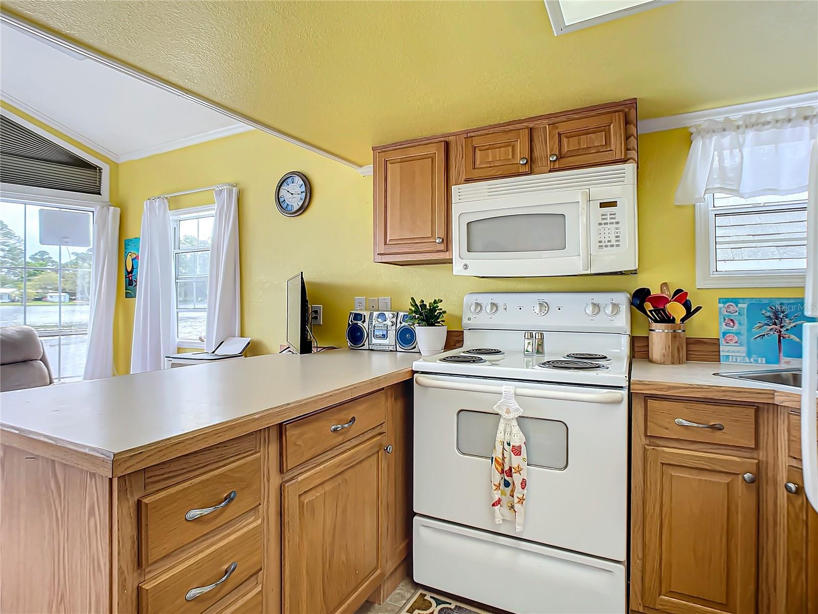 O6182044 Property Photo