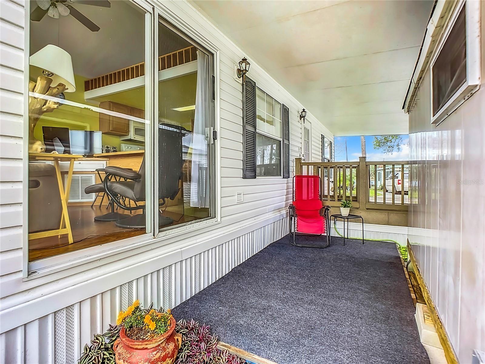 O6182044 Property Photo