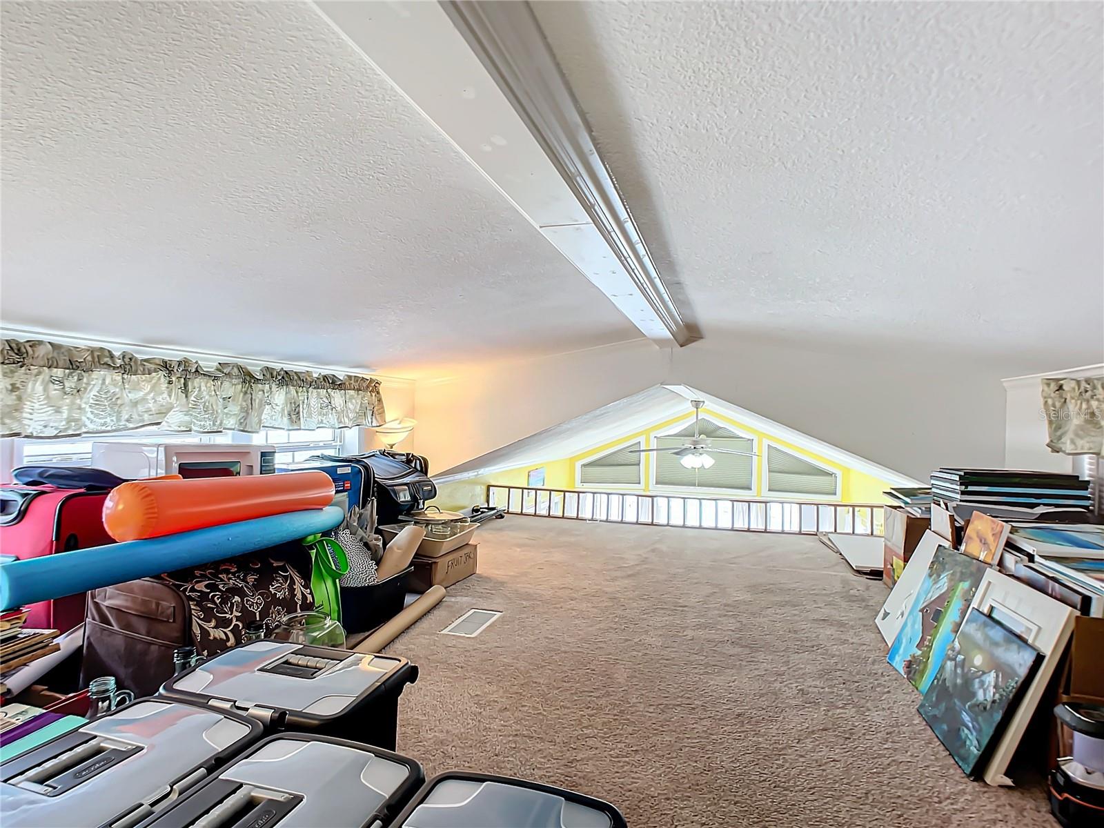 O6182044 Property Photo