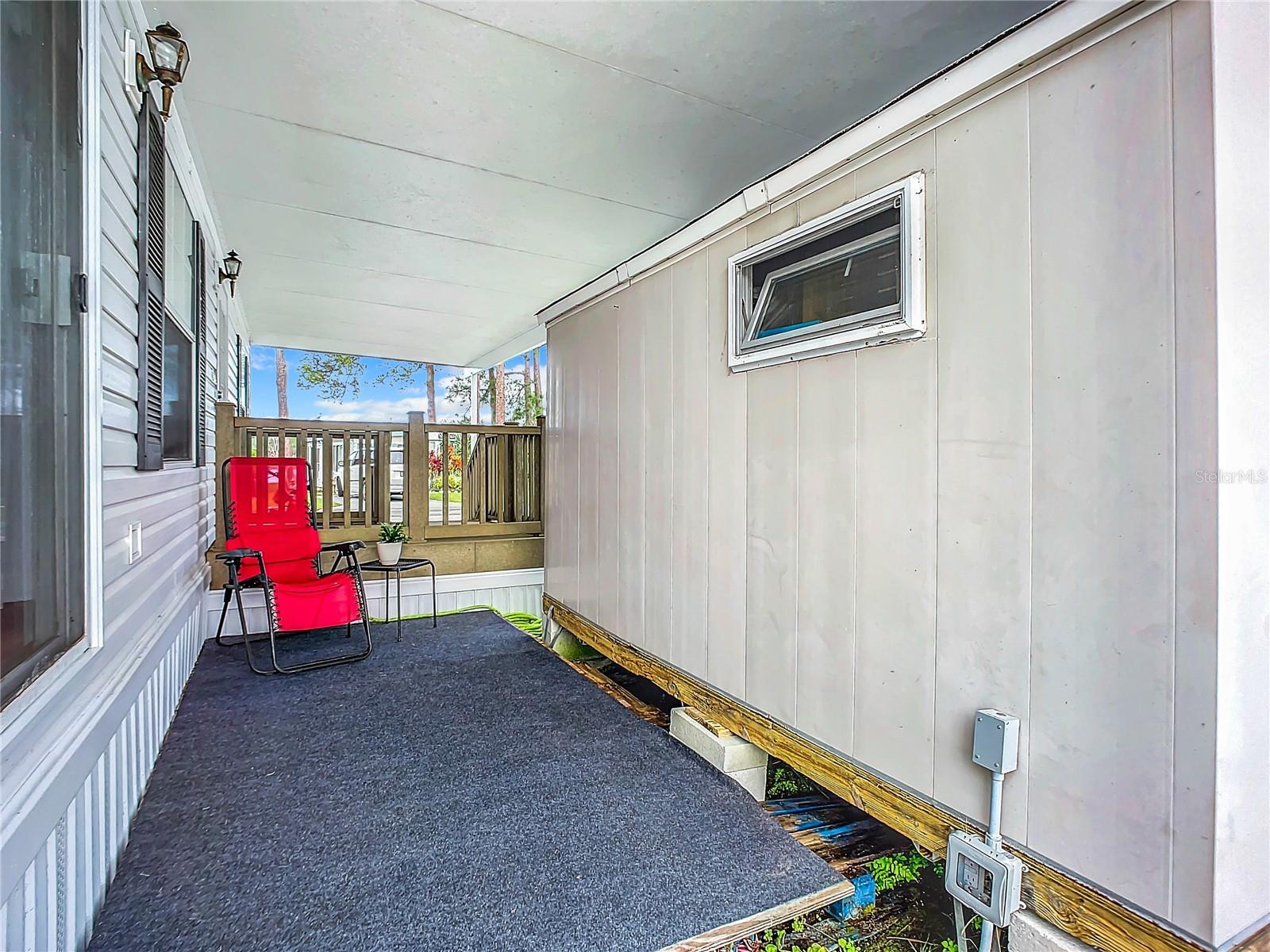 O6182044 Property Photo