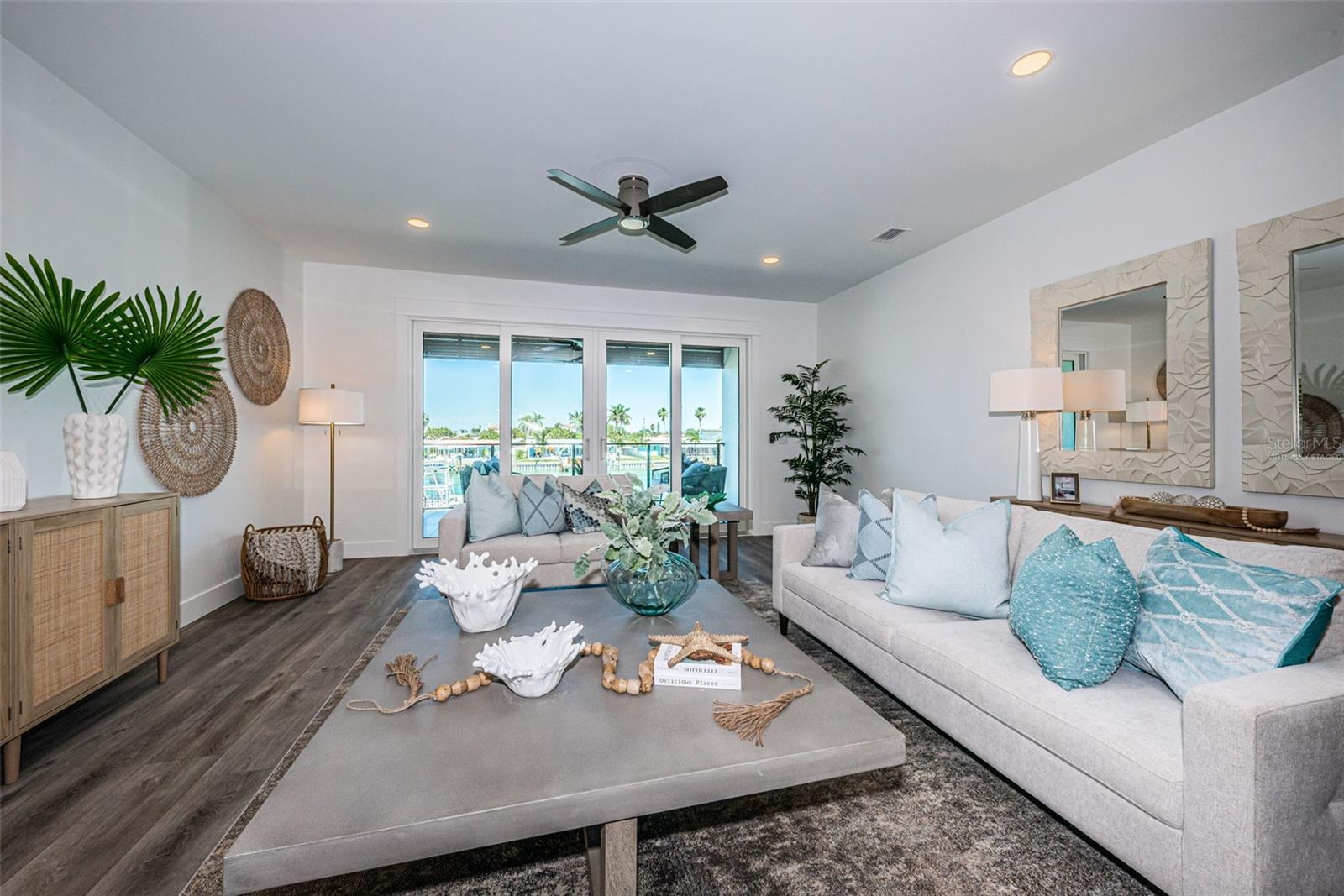 12305 3RD ST E #2, TREASURE ISLAND, FL, 33706