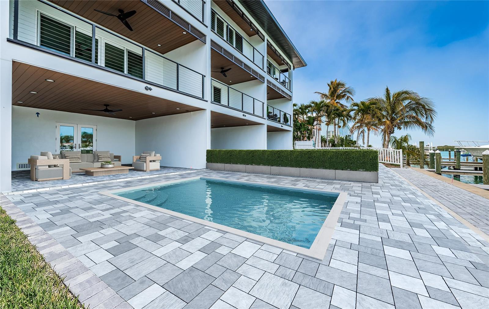 12305 3RD ST E #2, TREASURE ISLAND, FL, 33706