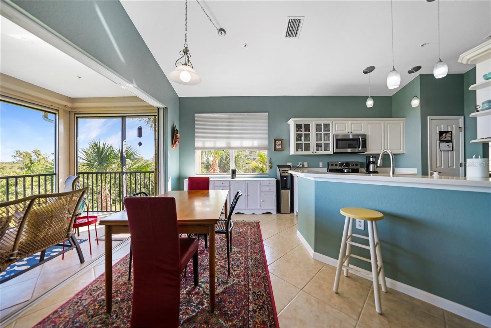 4693 CLUB DR #202, PORT CHARLOTTE, FL, 33953