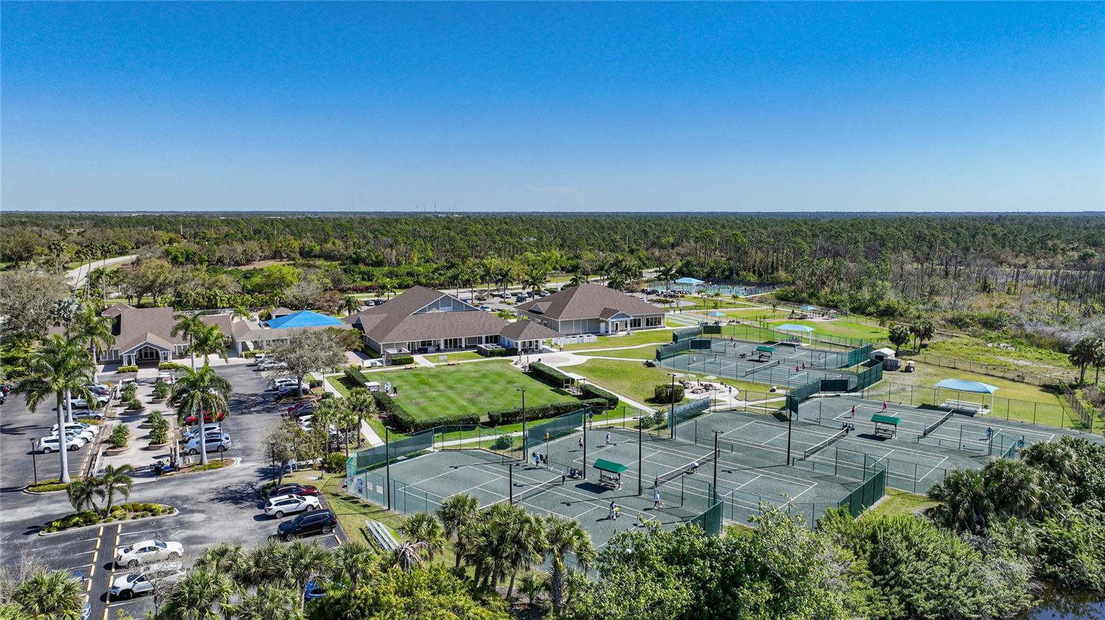 4693 CLUB DR #202, PORT CHARLOTTE, FL, 33953