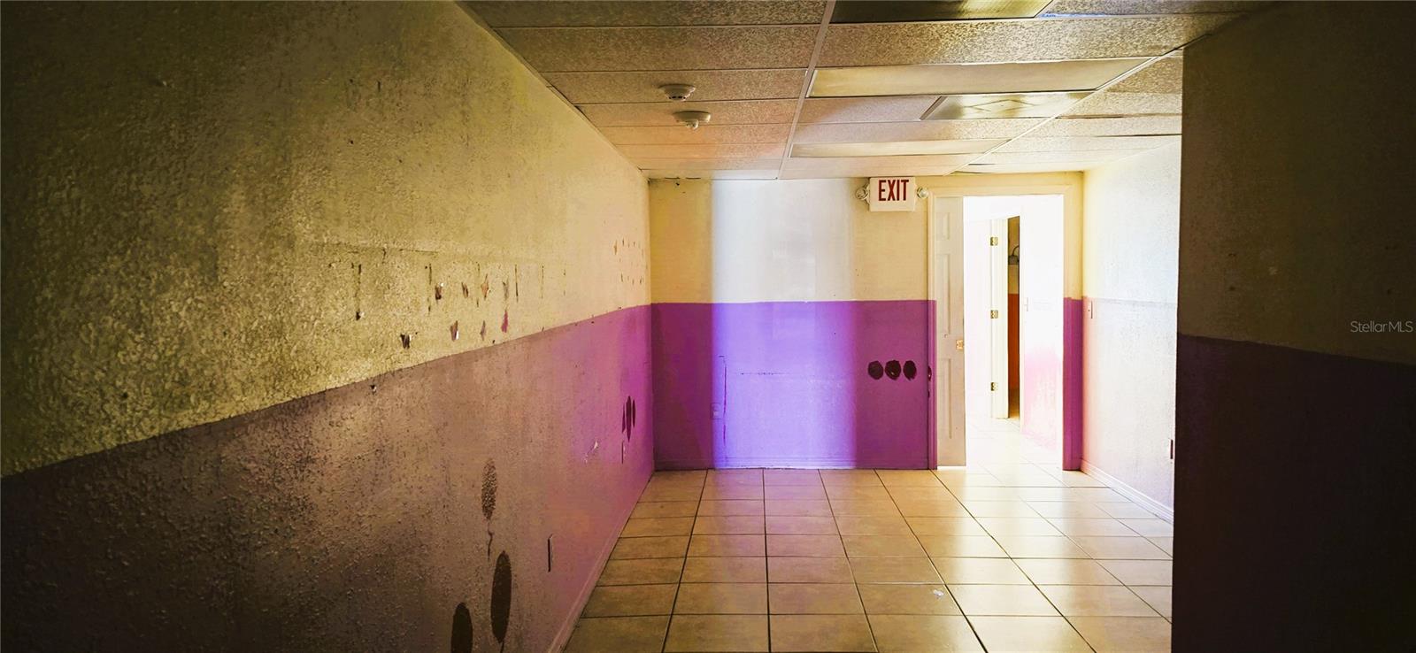 144 E ORANGE AVE, LAKE WALES, FL, 33853