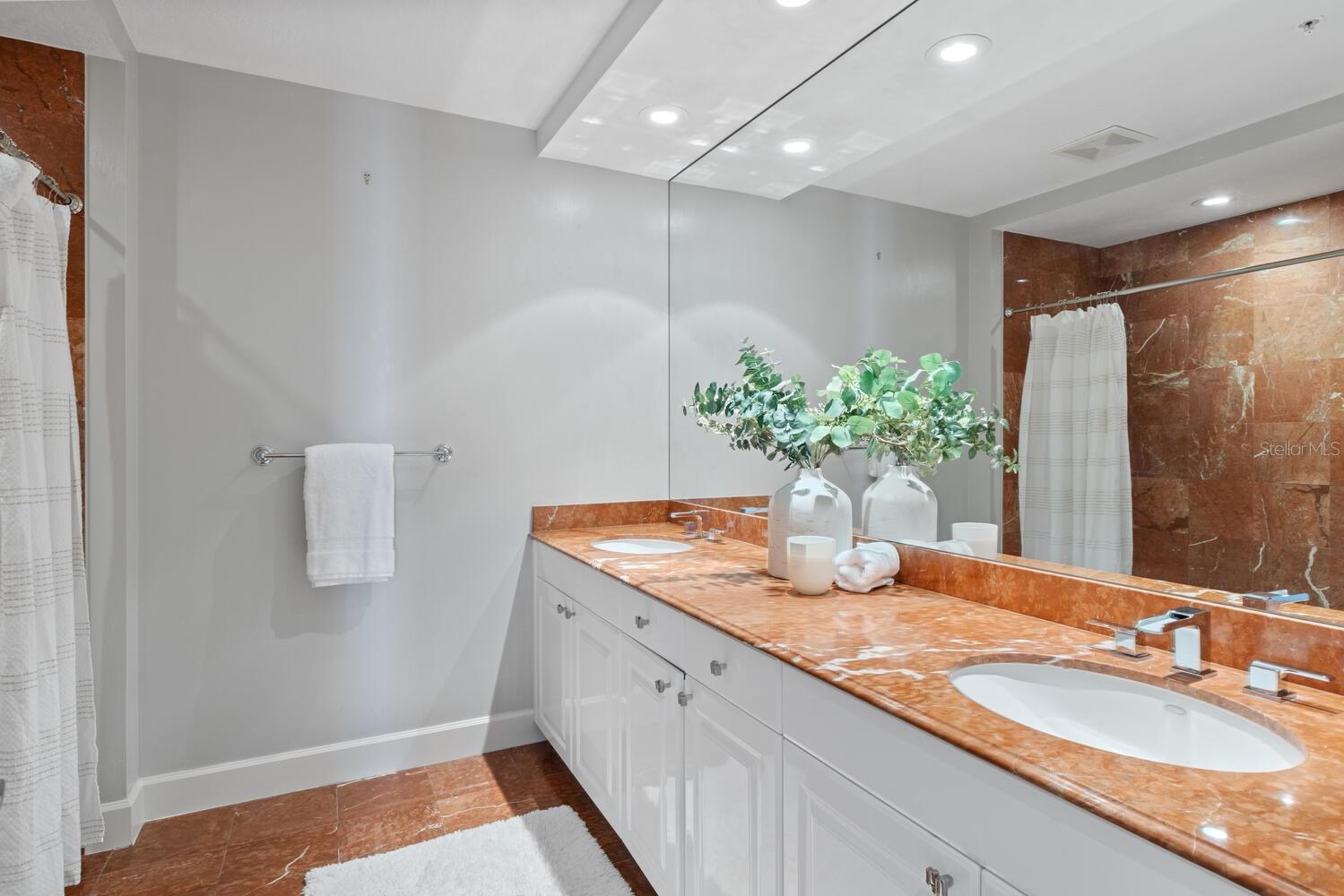 A4601273 Property Photo