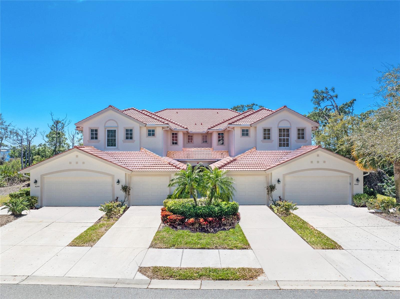 4648 CLUB DR #102, PORT CHARLOTTE, FL, 33953