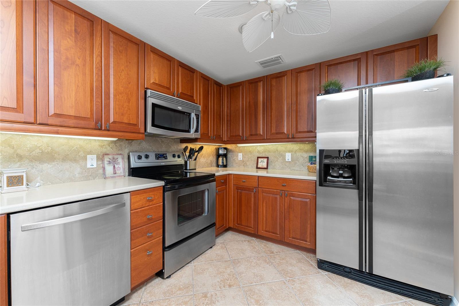 4648 CLUB DR #102, PORT CHARLOTTE, FL, 33953
