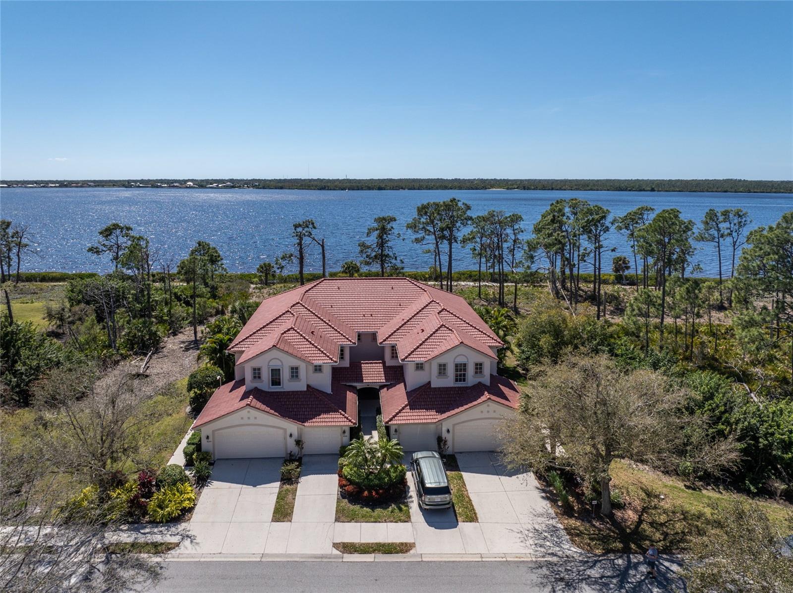 4648 CLUB DR #102, PORT CHARLOTTE, FL, 33953