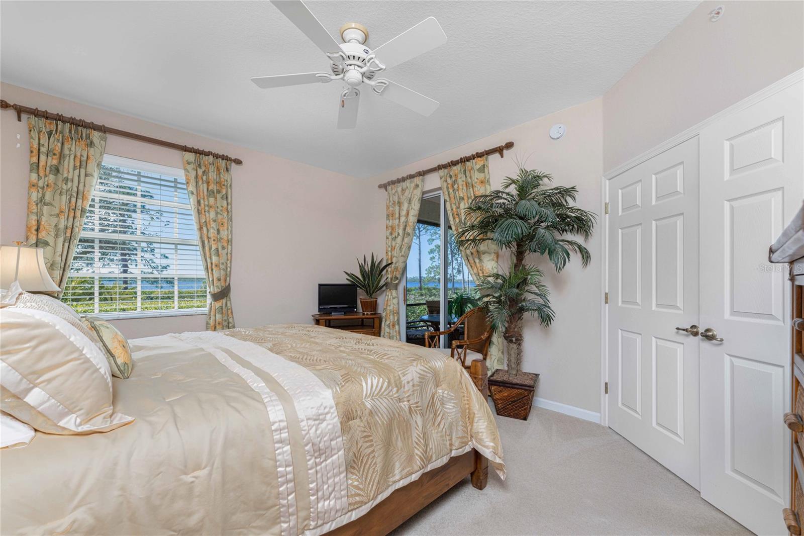 4648 CLUB DR #102, PORT CHARLOTTE, FL, 33953