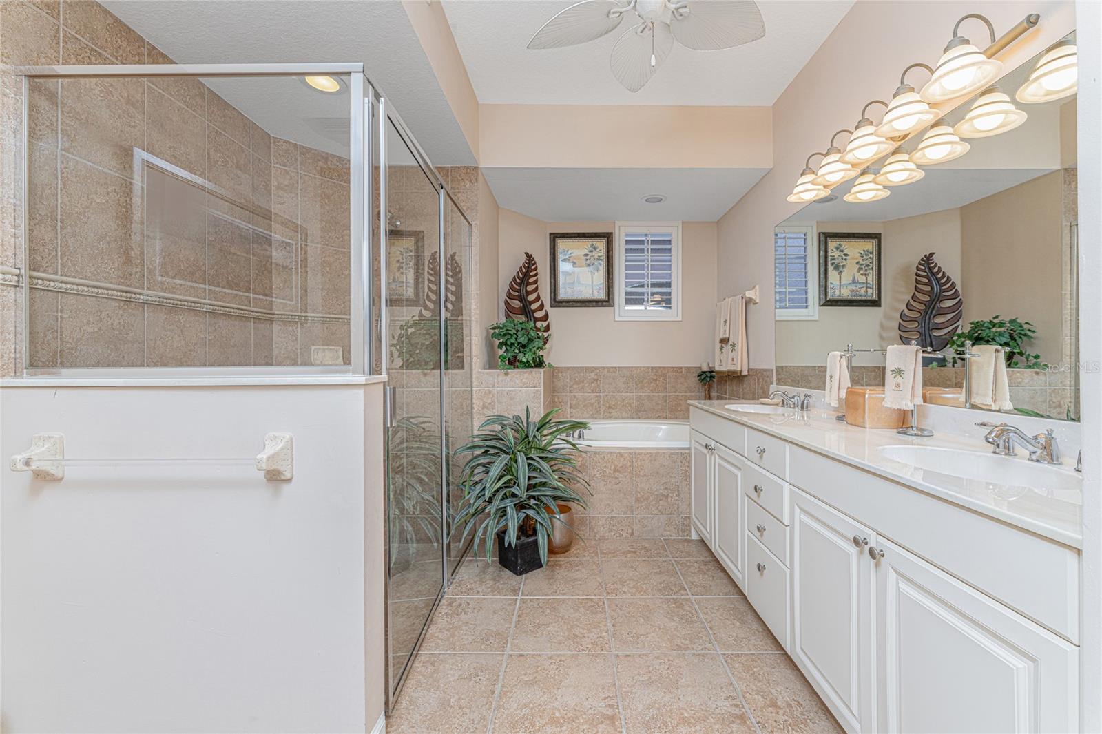 4648 CLUB DR #102, PORT CHARLOTTE, FL, 33953