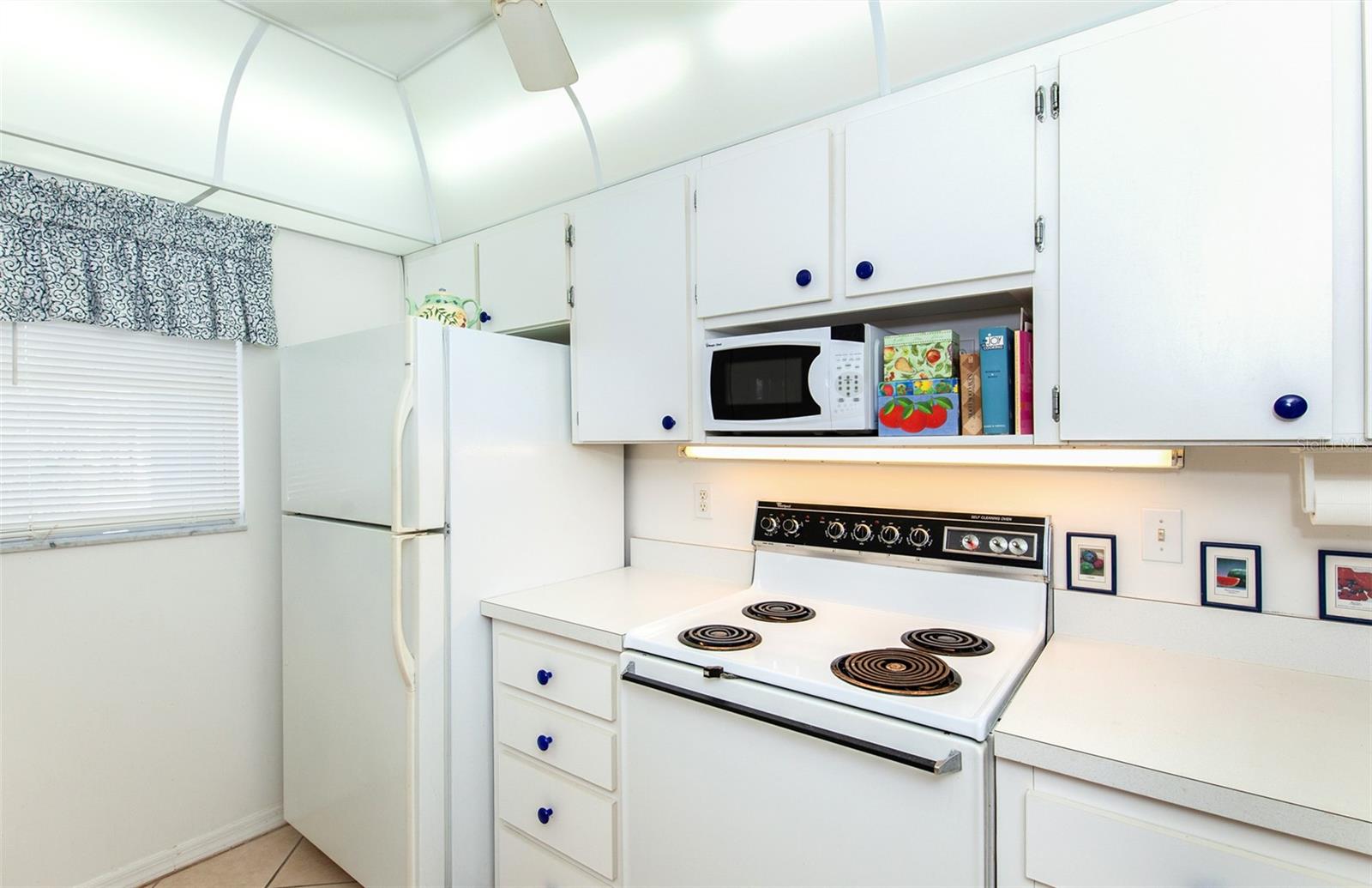 454 CERROMAR RD #275, VENICE, FL, 34293