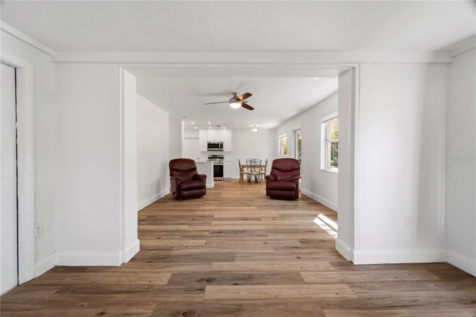 2345 FLOYD ST, SARASOTA, FL, 34239