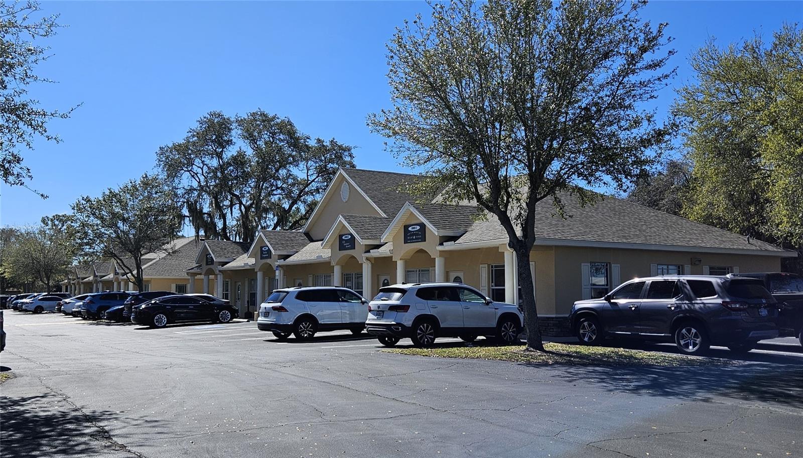10011 WATER WORKS LN, RIVERVIEW, FL, 33578