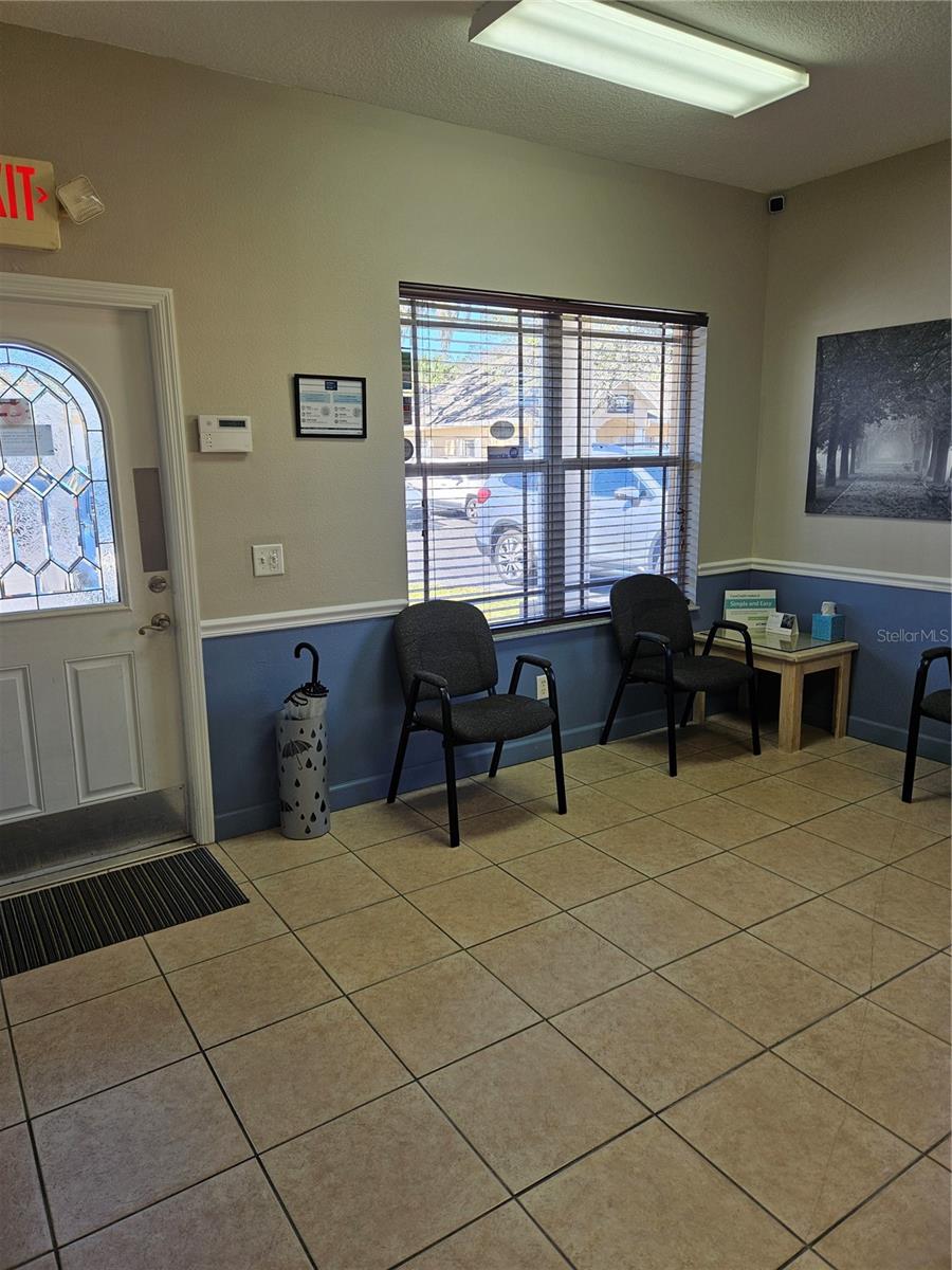 10011 WATER WORKS LN, RIVERVIEW, FL, 33578
