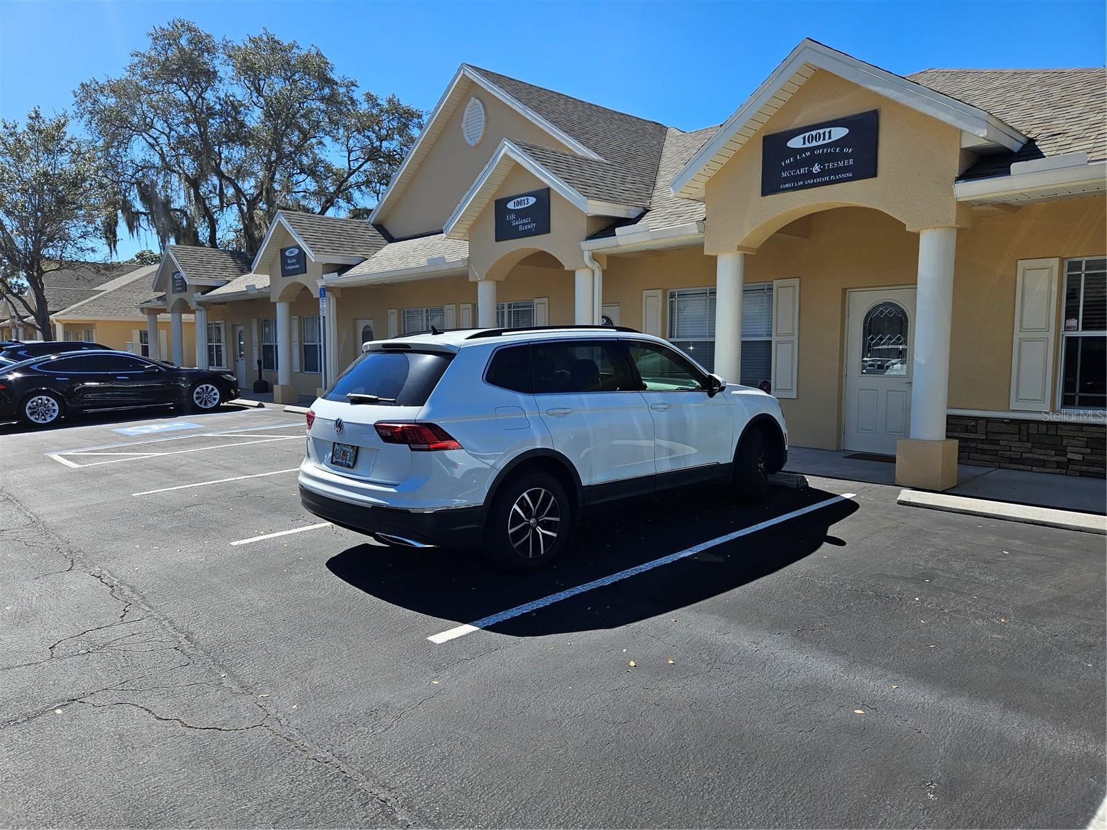 10011 WATER WORKS LN, RIVERVIEW, FL, 33578