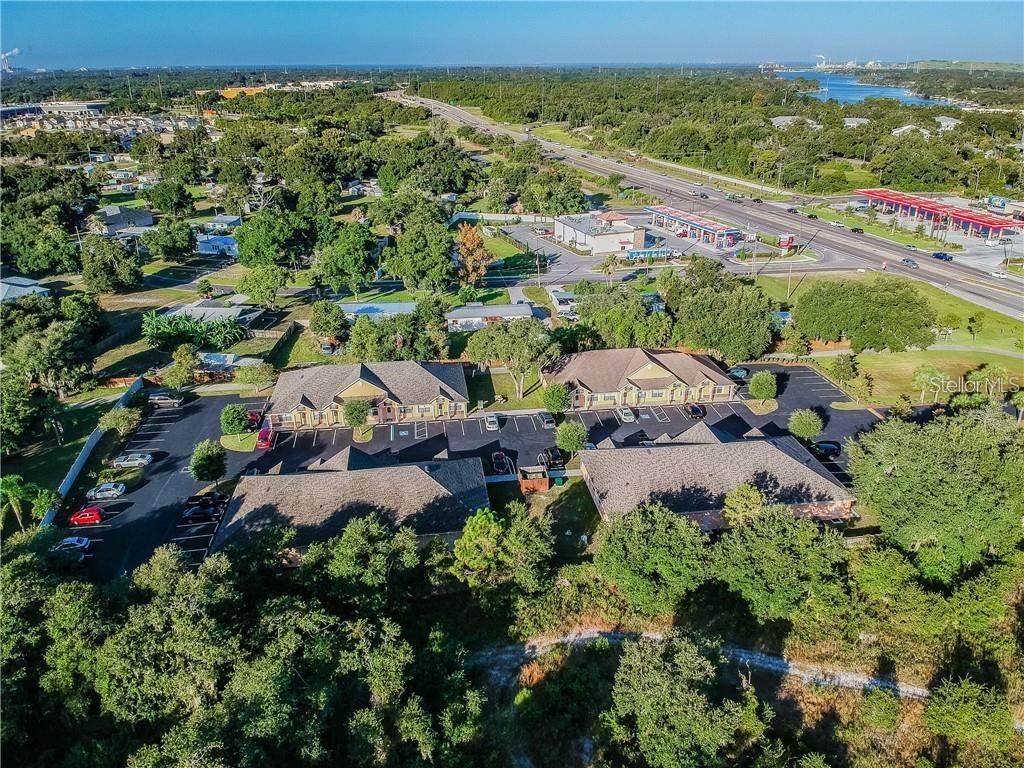 10011 WATER WORKS LN, RIVERVIEW, FL, 33578