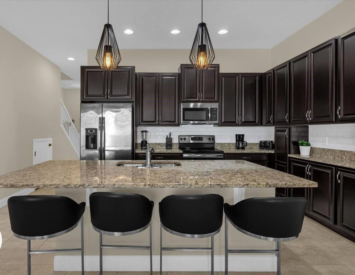 305 CAPTIVA DR, DAVENPORT, FL, 33896