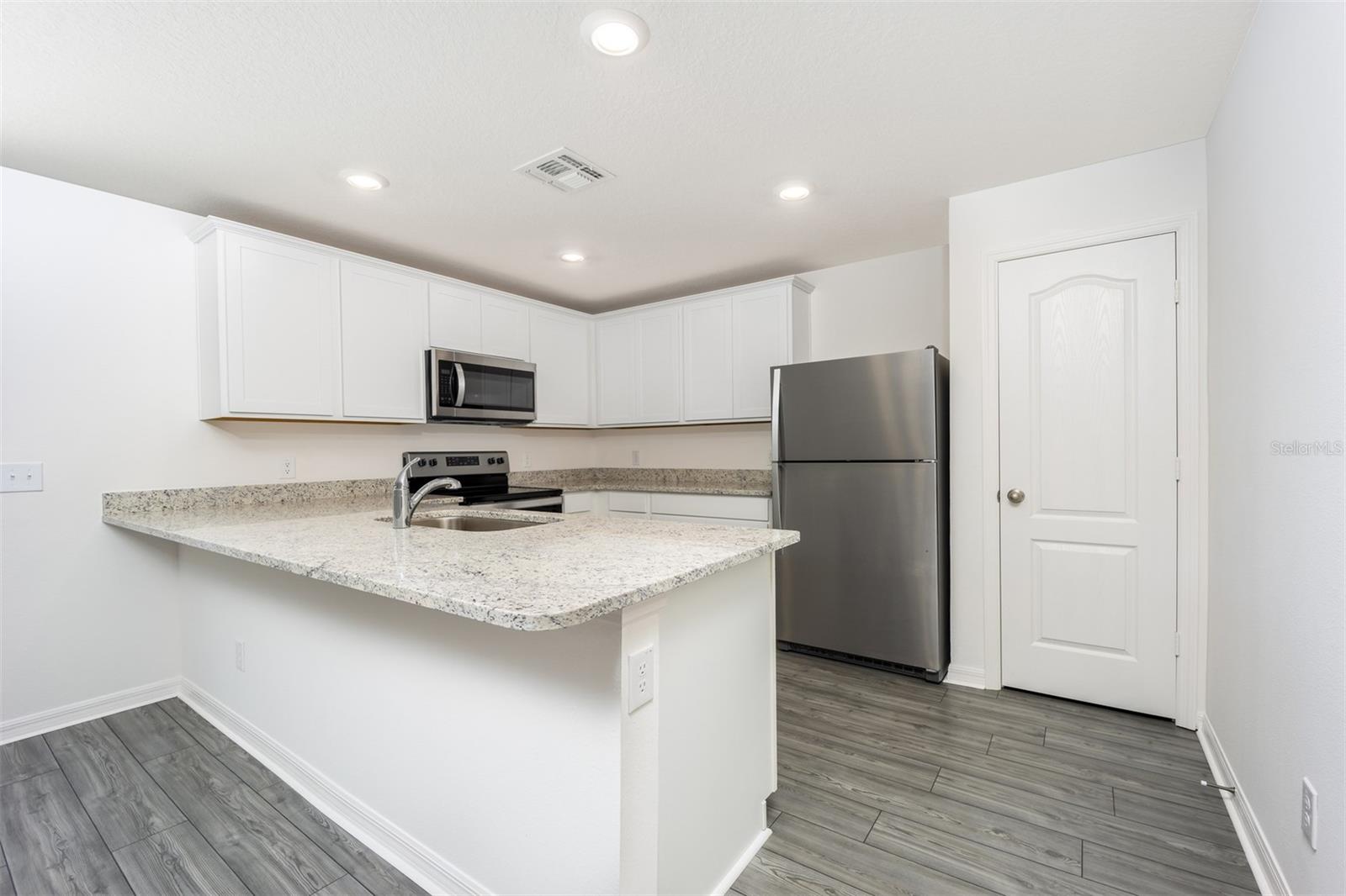 3228 SEVILLE ST, LAKE ALFRED, FL, 33850