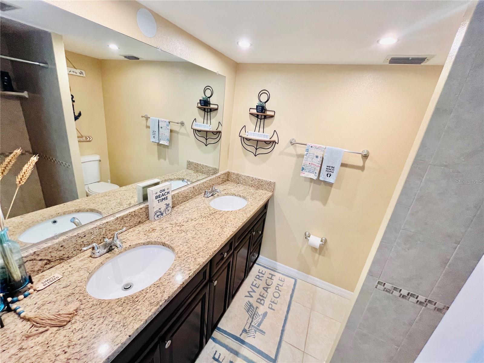 5500 OCEAN SHORE BLVD #33, ORMOND BEACH, FL, 32176