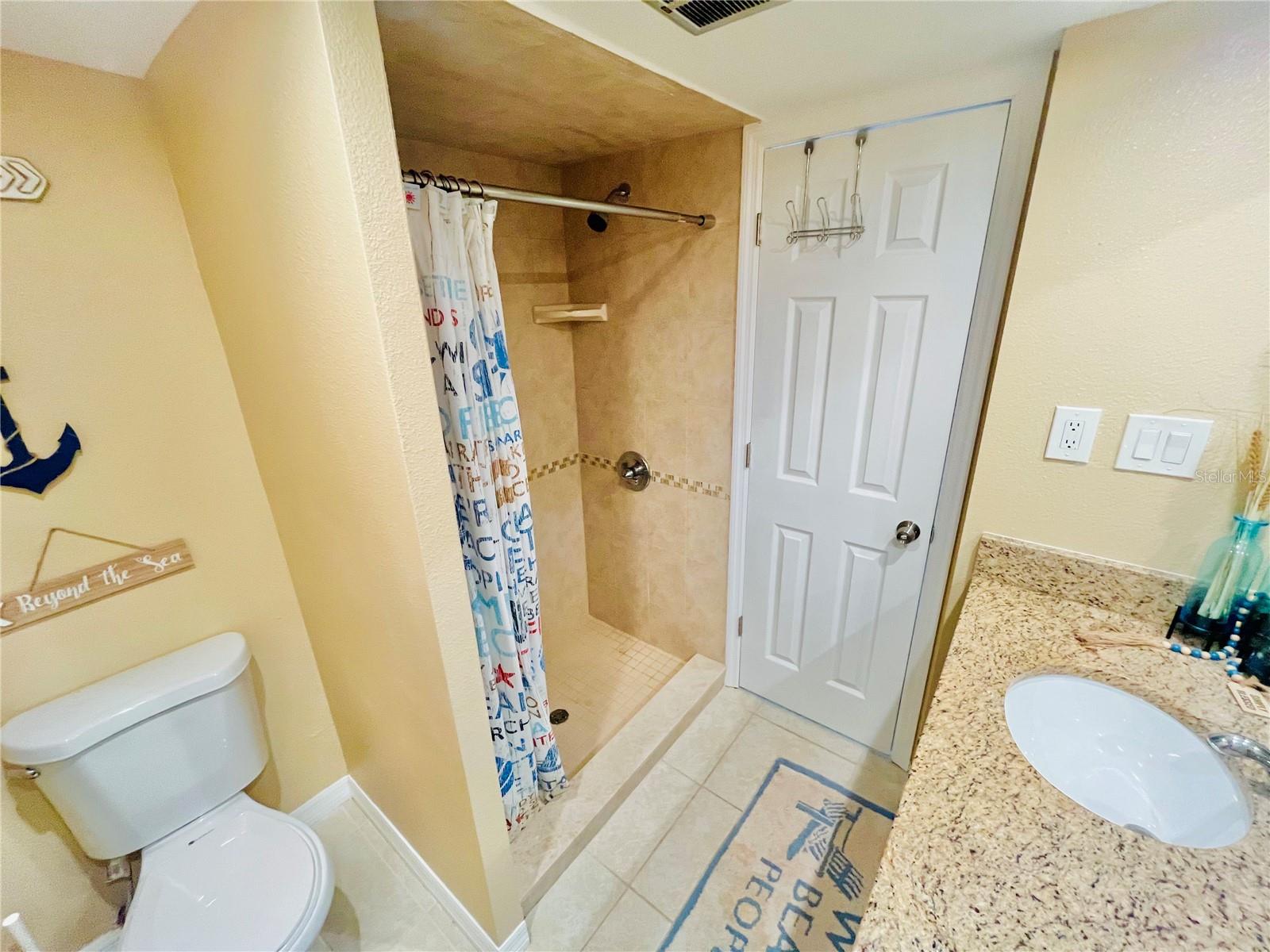 5500 OCEAN SHORE BLVD #33, ORMOND BEACH, FL, 32176