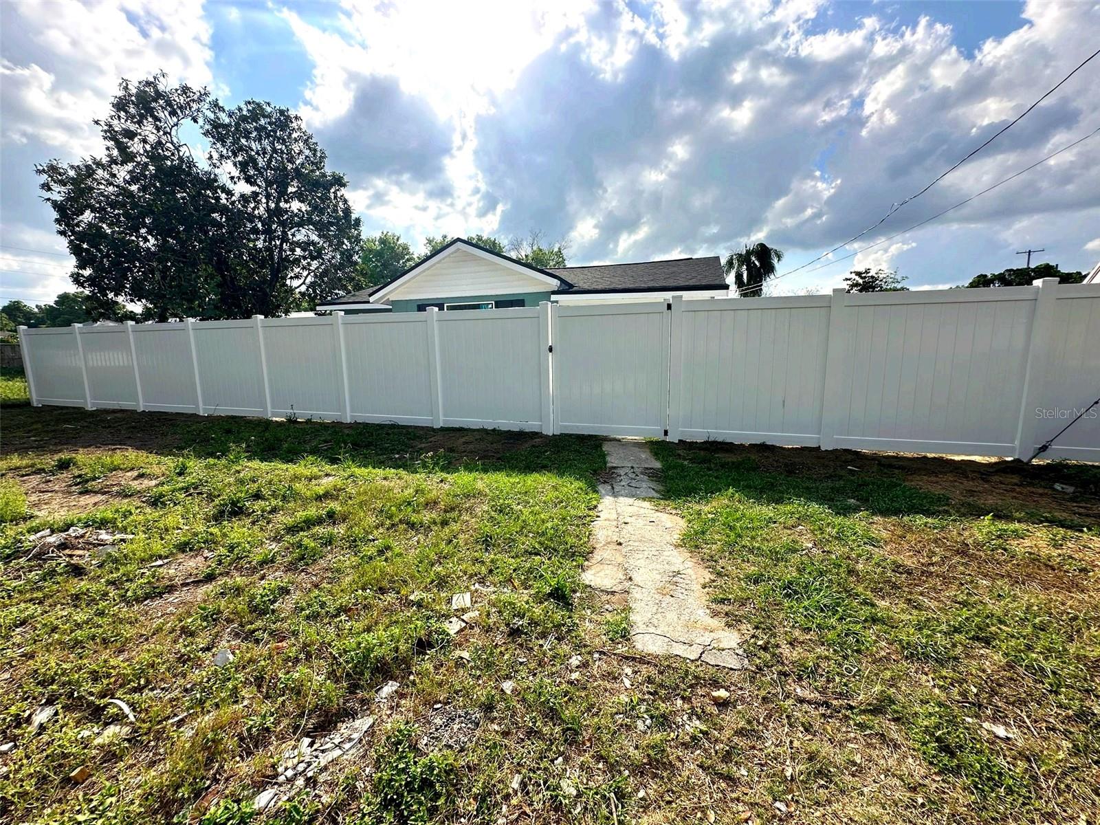 2015 1/2 LAUREL ST, BARTOW, FL, 33830