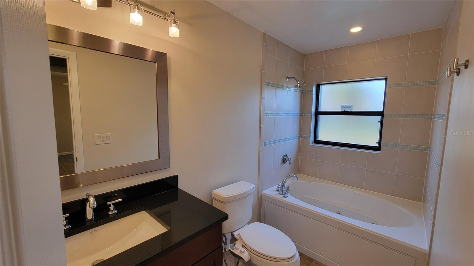 3000 S SEMORAN BLVD #11, ORLANDO, FL, 32822