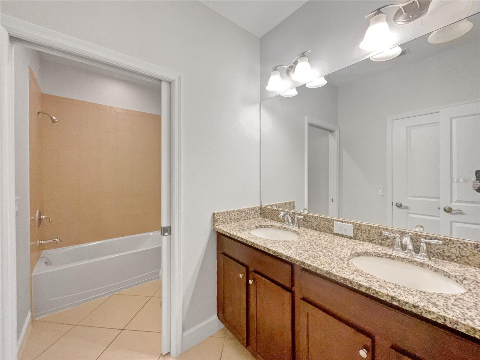 346 CAPTIVA DR, DAVENPORT, FL, 33896