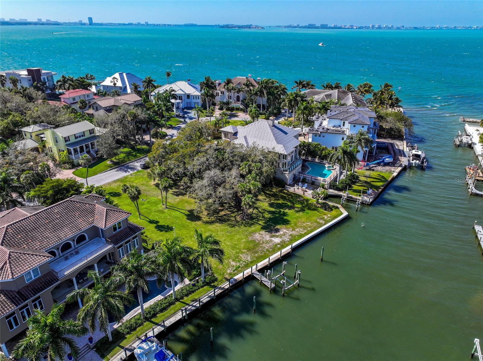 965 WHITAKER'S LN, SARASOTA, FL, 34236