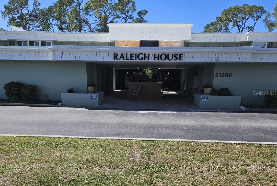 21280 BRINSON AVE #205, PORT CHARLOTTE, FL, 33952