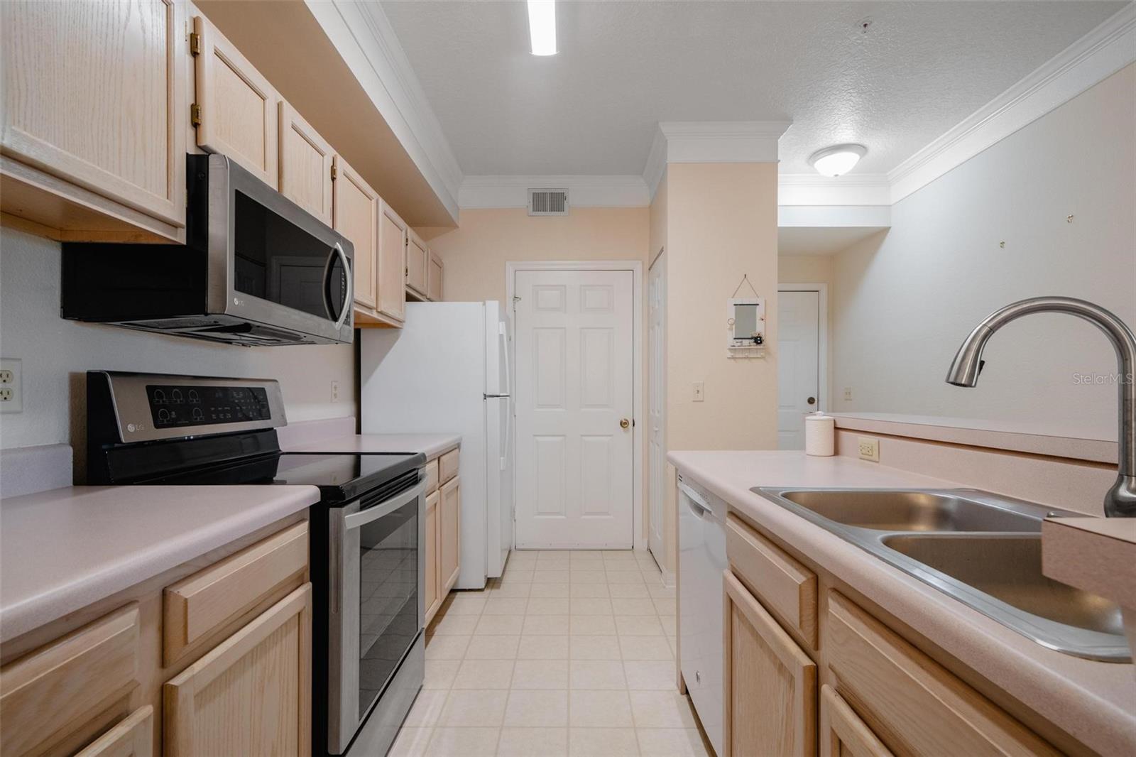 11490 VILLA GRAND #221, FORT MYERS, FL, 33913