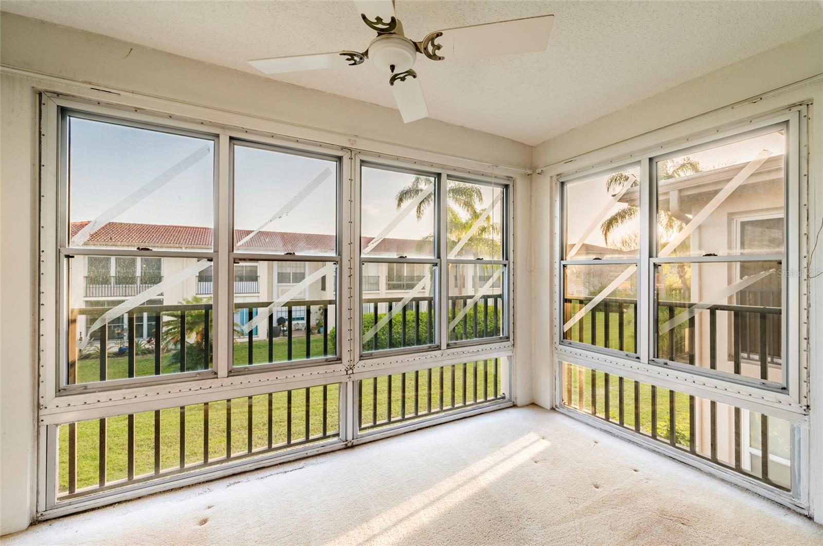 10350 IMPERIAL POINT DR W #15, LARGO, FL, 33774
