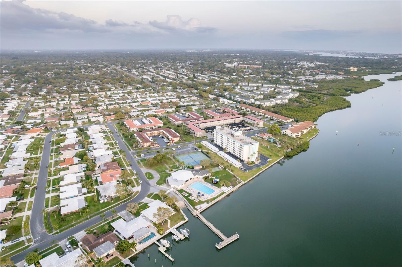 10350 IMPERIAL POINT DR W #15, LARGO, FL, 33774