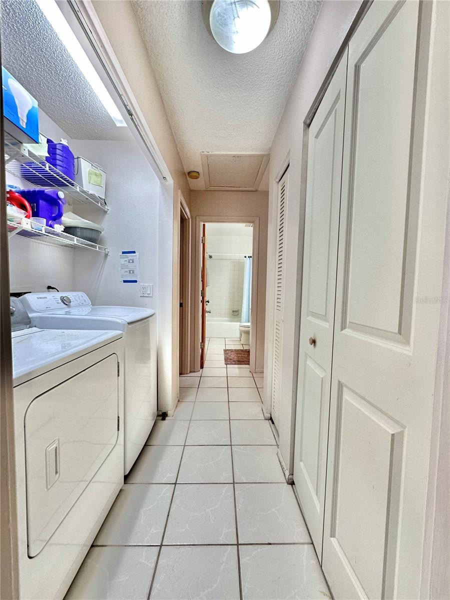 9034 MIDNIGHT PASS RD #6, SARASOTA, FL, 34242