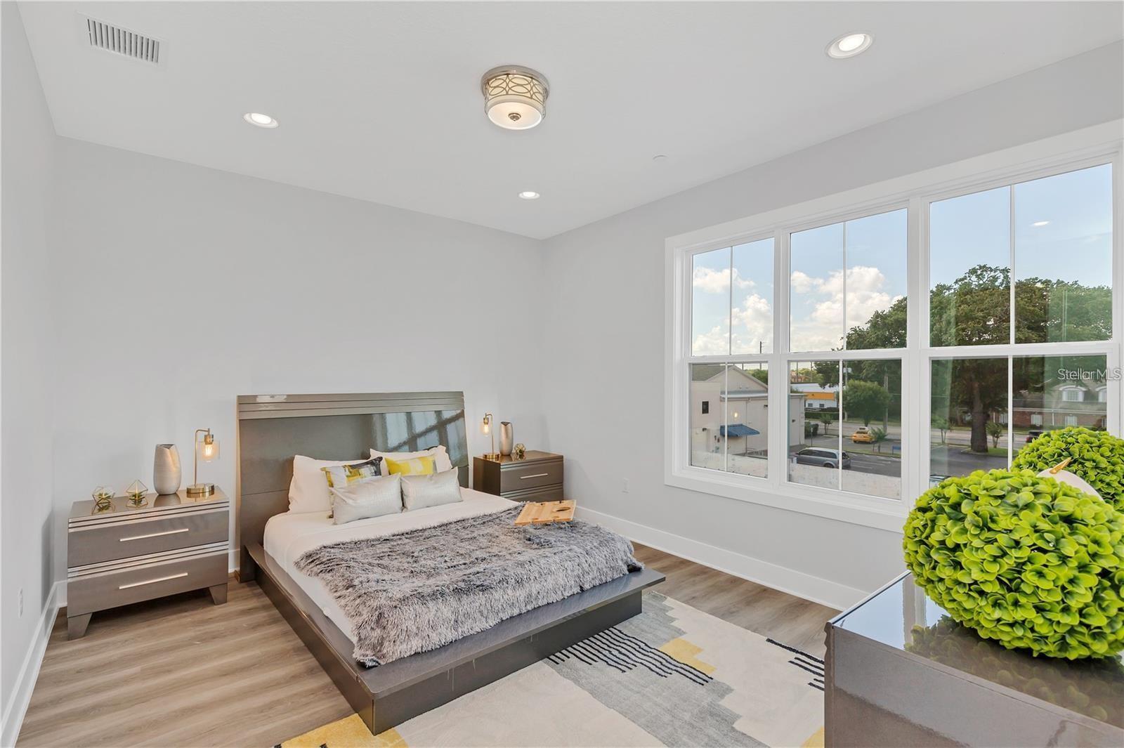 54 W JERSEY ST #12, ORLANDO, FL, 32806