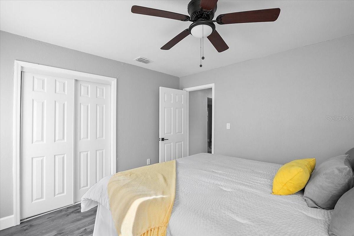 3007 DIXIE AVE, SARASOTA, FL, 34234
