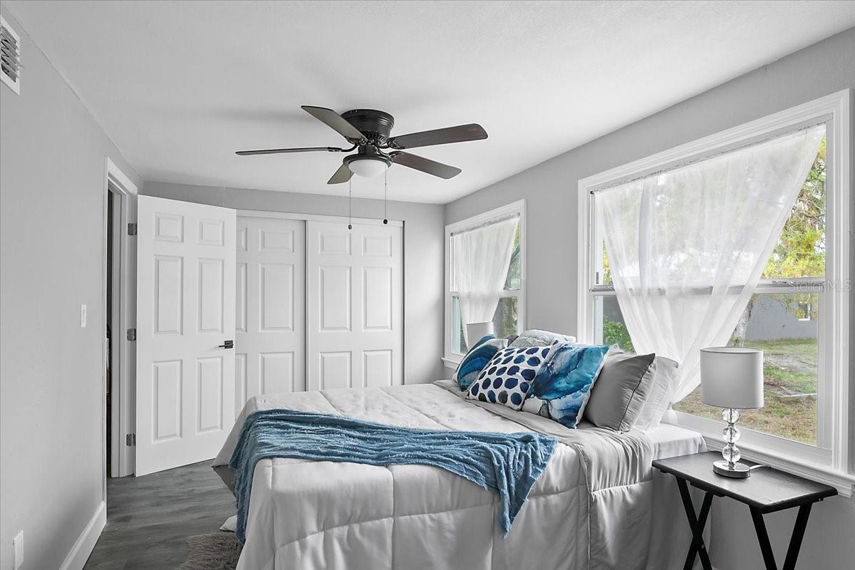 3007 DIXIE AVE, SARASOTA, FL, 34234