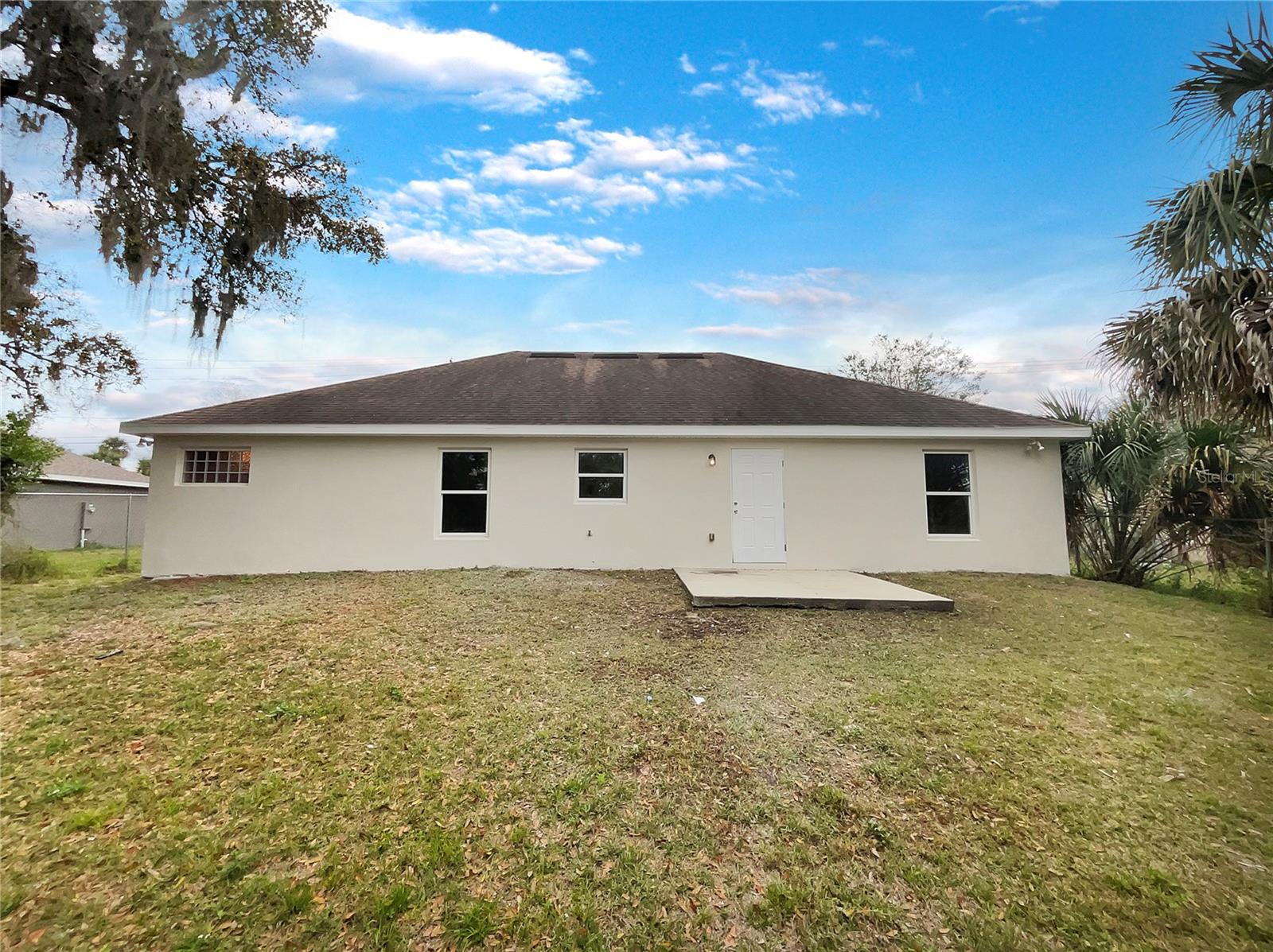 905 E MCDONALD AVE, EUSTIS, FL, 32726