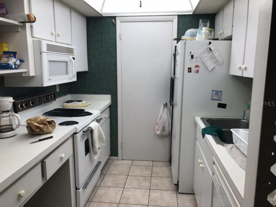 6114 43RD ST W #106E, BRADENTON, FL, 34210