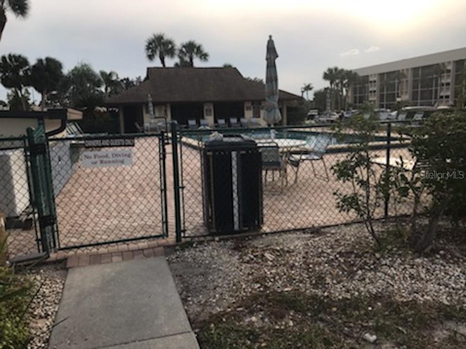 6114 43RD ST W #106E, BRADENTON, FL, 34210