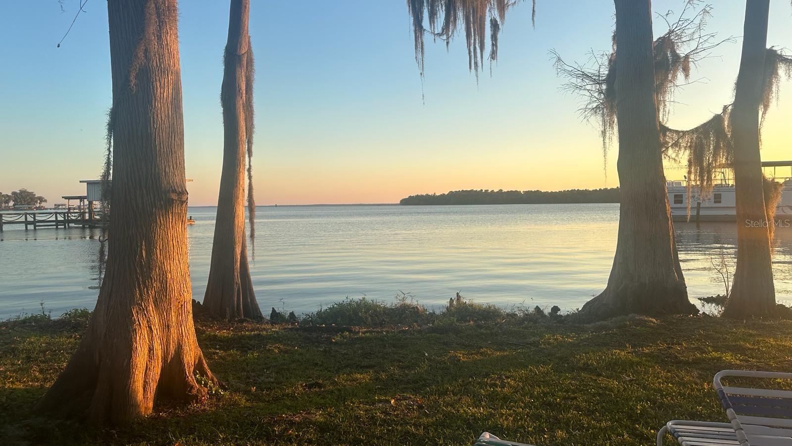 102 SE 1ST ST, GEORGETOWN, FL, 32139