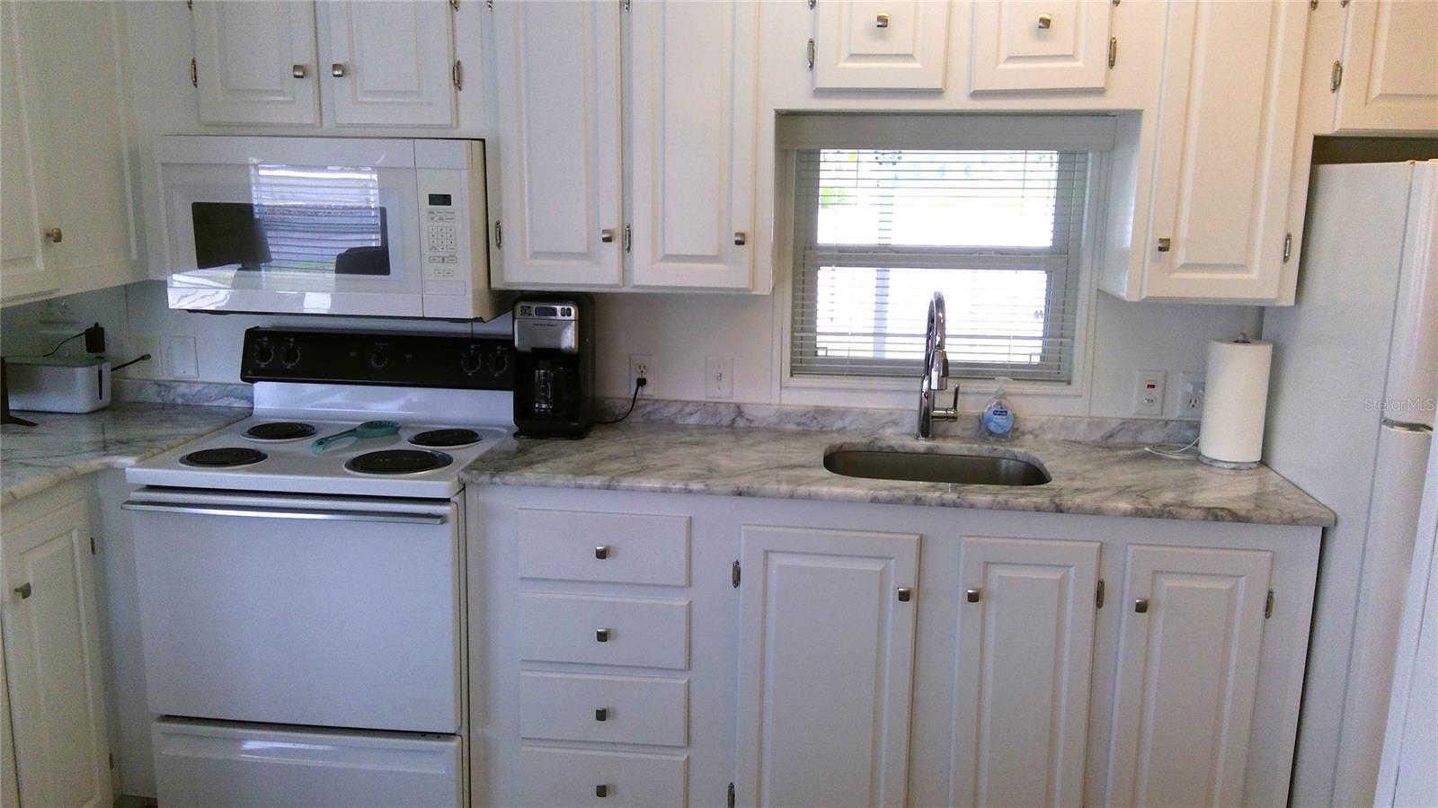 166 LILY CREEK WAY, FROSTPROOF, FL, 33843