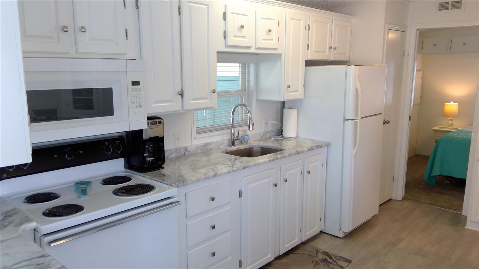 166 LILY CREEK WAY, FROSTPROOF, FL, 33843